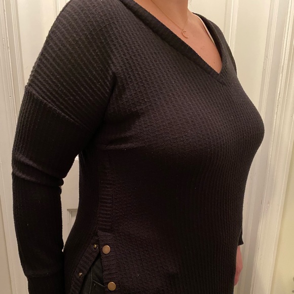 Black Brushed Thermal Waffle Knit Sweater - Picture 4 of 5
